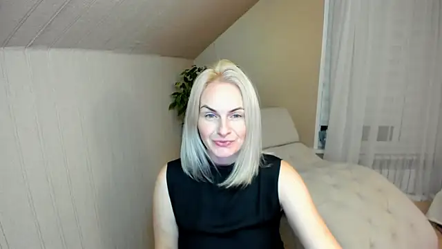 Snapshot of Alicee_Gracee chatting on 12/27/24, 07:46 Alicee Gracee online show from 12/27/24, 07:46