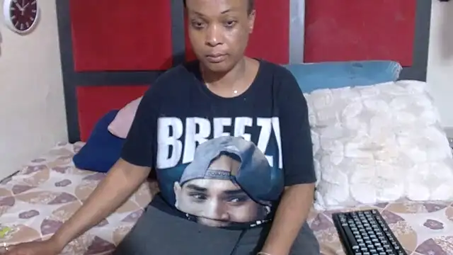 MaximTease24 online show from 06/17/26, 12:46