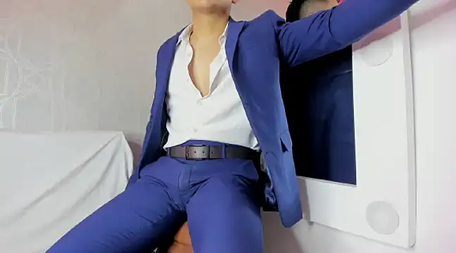 Lucii fer  online show from 02/11/25, 05:50