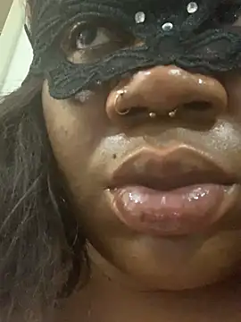 Snapshot of bonbonaumiel chatting on 01/03/25, 04:59 bonbonaumiel online show from 01/03/25, 04:59