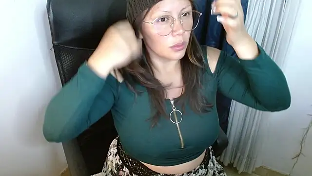 miss evoleth2 online show from 06/21/26, 12:57