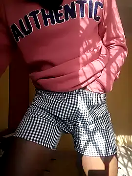 Snapshot of FuckMeNice24 chatting on 12/08/24, 05:29 FuckMeNice24 online show from 12/08/24, 05:29