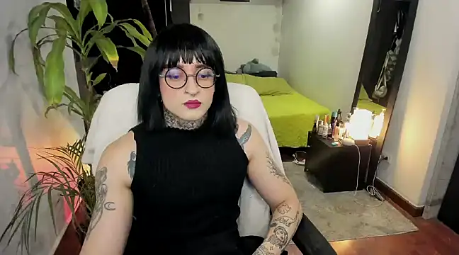 ShiiraVelkor online show from 03/05/25, 09:04