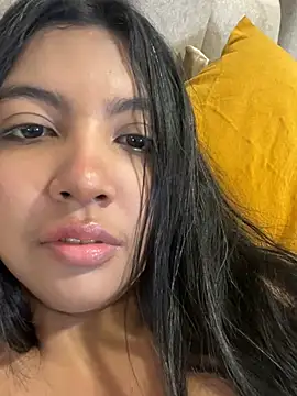 Snapshot of nicole_fisherr chatting on 04/01/26, 06:47 nicole fisherr online show from 04/01/26, 06:47