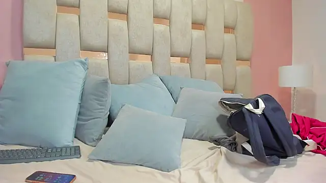 Snapshot of nicole_fisherr chatting on 04/03/26, 05:49 nicole fisherr online show from 04/03/26, 05:49