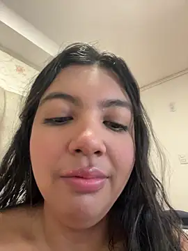 Snapshot of nicole_fisherr chatting on 04/14/26, 06:52 nicole fisherr online show from 04/14/26, 06:52
