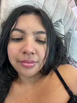 Snapshot of nicole_fisherr chatting on 04/19/26, 06:46 nicole fisherr online show from 04/19/26, 06:46