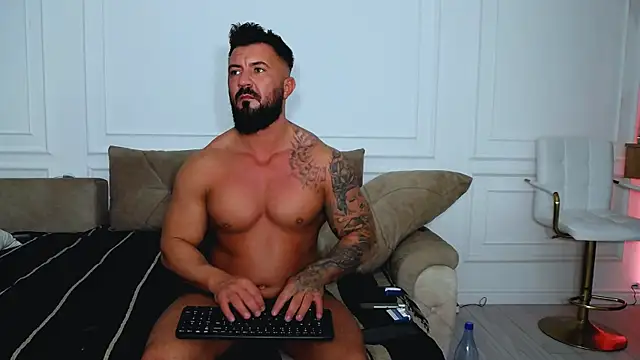 UrsuKing online show from 02/08/25, 10:51