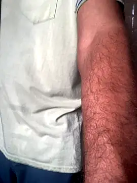 Snapshot of satrr_xxx chatting on 10/13/25, 02:33 satrr xxx online show from 10/13/25, 02:33