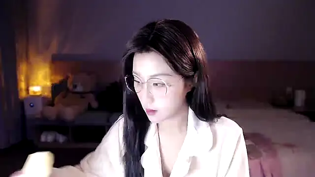 Lucky-baby online show from 12/17/24, 02:44