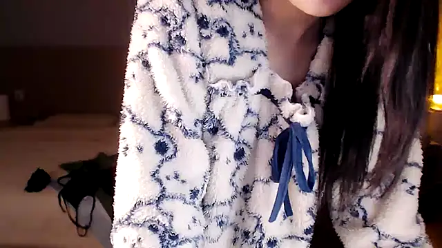 Lucky-baby online show from 01/13/25, 04:41