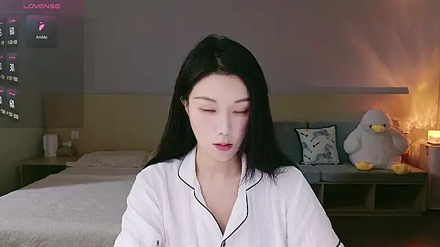 Lucky-baby online show from 10/05/25, 01:09