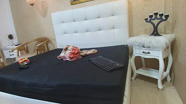 Snapshot of Brianrosex chatting on 04/10/26, 01:33 Brianrosex online show from 04/10/26, 01:33