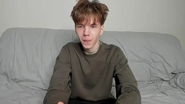 Snapshot of braxiboy chatting on 12/10/24, 10:49 braxiboy online show from 12/10/24, 10:49