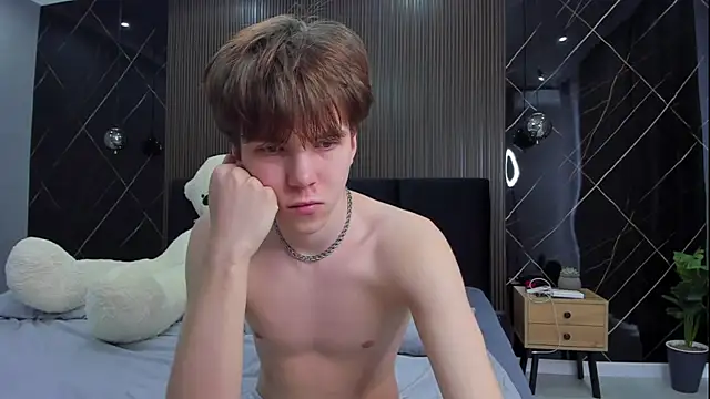 Snapshot of braxiboy chatting on 02/09/25, 09:16 braxiboy online show from 02/09/25, 09:16