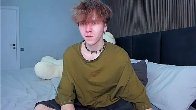 Snapshot of braxiboy chatting on 02/22/25, 05:12 braxiboy online show from 02/22/25, 05:12