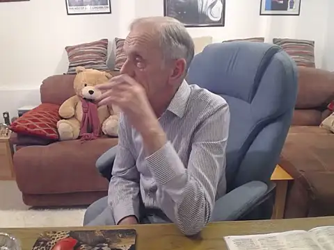 Ferret7777 online show from 11/30/25, 09:08