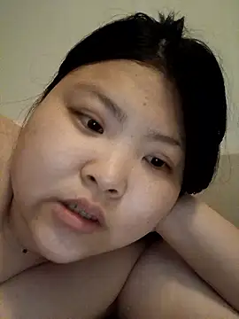 hello098712 online show from 05/04/26, 09:44
