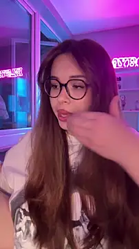 Snapshot of CutiePie3 chatting on 02/18/26, 08:38 CutiePie3 online show from 02/18/26, 08:38