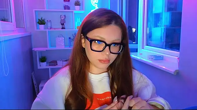 Snapshot of CutiePie3 chatting on 03/12/26, 06:25 CutiePie3 online show from 03/12/26, 06:25