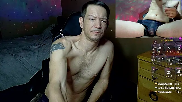 Snapshot of MasterForgedRayy chatting on 04/11/26, 12:15 MasterForgedRayy online show from 04/11/26, 12:15