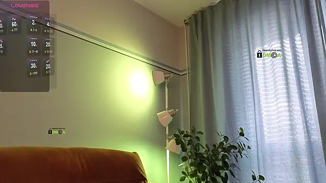 Snapshot of Your_dream_Alice chatting on 03/12/25, 06:51 Your dream Alice online show from 03/12/25, 06:51