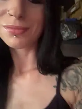 MissMidnightUK online show from 09/11/25, 01:44