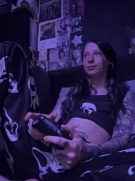 MissMidnightUK online show from 06/20/26, 12:03