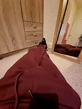 Snapshot of realityyshowww chatting on 12/18/24, 06:03 realityyshowww online show from 12/18/24, 06:03