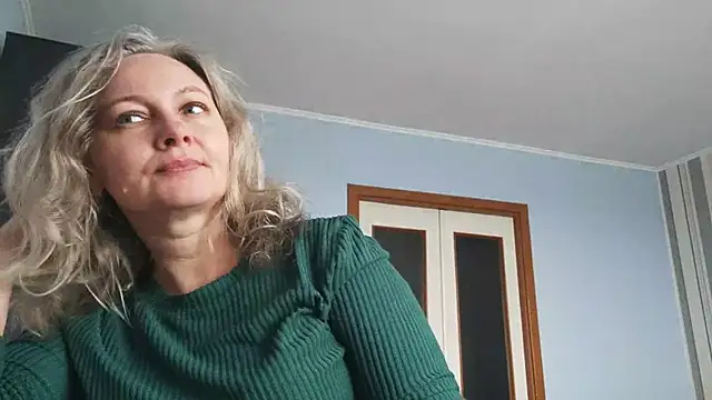 EdithManning online show from 04/25/26, 06:49