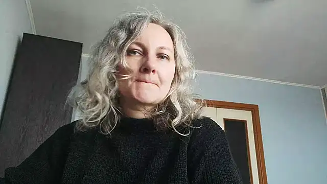 EdithManning online show from 05/03/26, 06:30