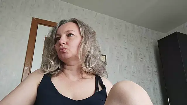 EdithManning online show from 06/05/26, 06:52