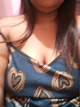 Snapshot of Hot-Anuska chatting on 02/22/26, 05:33 Hot-Anuska online show from 02/22/26, 05:33