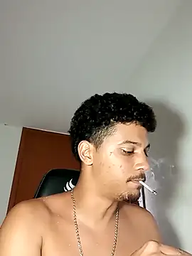 Snapshot of gugao666 chatting on 12/14/24, 03:07 gugao666 online show from 12/14/24, 03:07