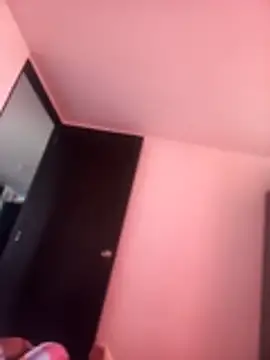 Snapshot of Guido1982 chatting on 11/04/25, 12:59 Guido1982 online show from 11/04/25, 12:59