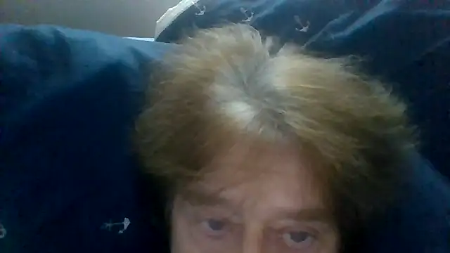 Snapshot of frankie7inch chatting on 06/08/26, 01:33 frankie7inch online show from 06/08/26, 01:33