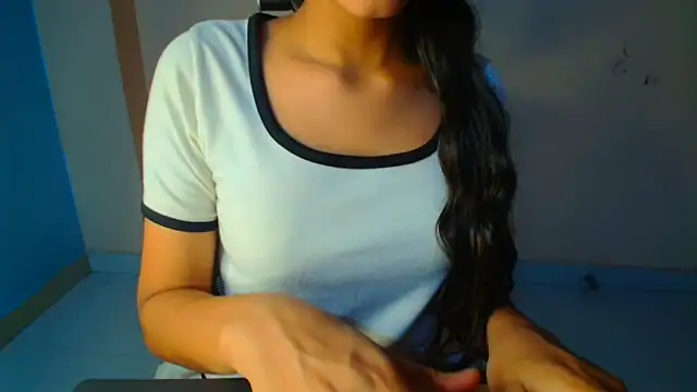 Chandani-Love online show from 05/01/26, 05:01