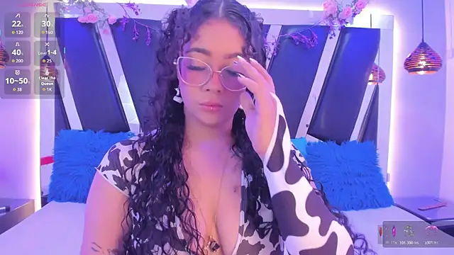 antonelllepiercee online show from 04/24/26, 11:23