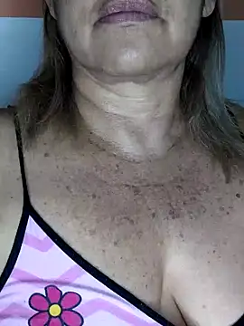 Kasandra Ho online show from 02/05/25, 06:35