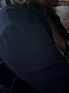 Kasandra Ho online show from 03/07/25, 12:34