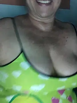 Kasandra Ho online show from 03/09/25, 10:30