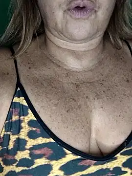 Kasandra Ho online show from 09/19/25, 02:02