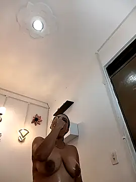 Snapshot of samanthaPuxy chatting on 01/26/25, 11:06 samanthaPuxy online show from 01/26/25, 11:06