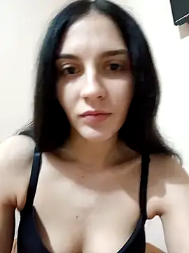 Snapshot of Kristall31 chatting on 12/29/24, 06:27 Kristall31 online show from 12/29/24, 06:27