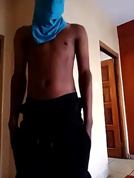 Snapshot of Nicho172 chatting on 09/18/25, 11:45 Nicho172 online show from 09/18/25, 11:45