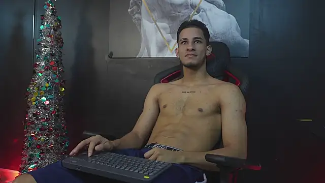 JakeMoxley online show from 12/05/25, 01:31