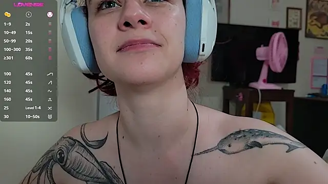 Snapshot of Angels_fuck chatting on 01/11/25, 12:12 Angels fuck online show from 01/11/25, 12:12