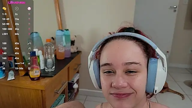 Snapshot of Angels_fuck chatting on 01/18/25, 12:46 Angels fuck online show from 01/18/25, 12:46