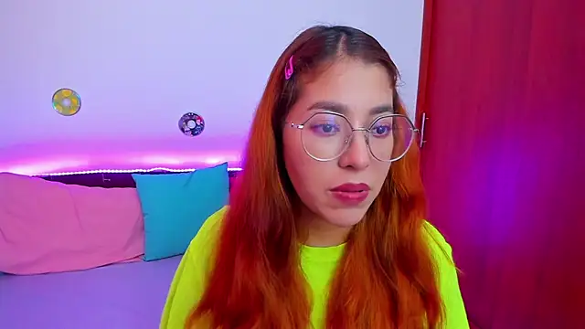  Moon Johnson online show from 09/13/25, 12:54