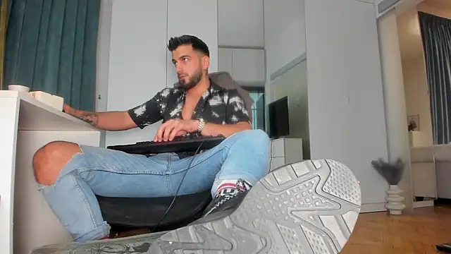 welcometo hell online show from 10/03/25, 08:39